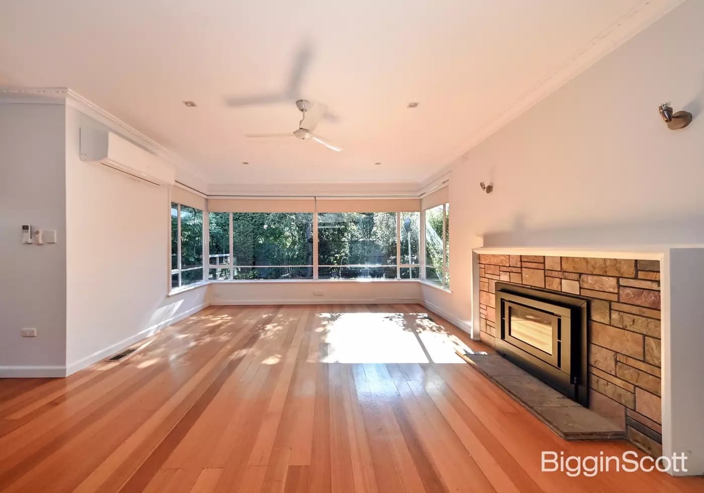 1/12 Bennett Avenue, Mount Waverley, VIC, Mount Waverley - Thumbnail 2