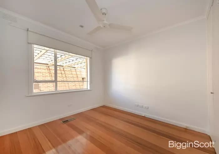 1/12 Bennett Avenue, Mount Waverley, VIC, Mount Waverley - Thumbnail 5