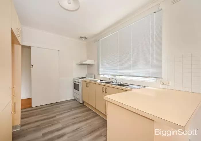1/6 Melaleuca Drive, Glen Waverley, VIC, Glen Waverley - Thumbnail 4