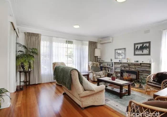 52 Lindisfarne Drive, Burwood East, VIC, Burwood East - Thumbnail 3