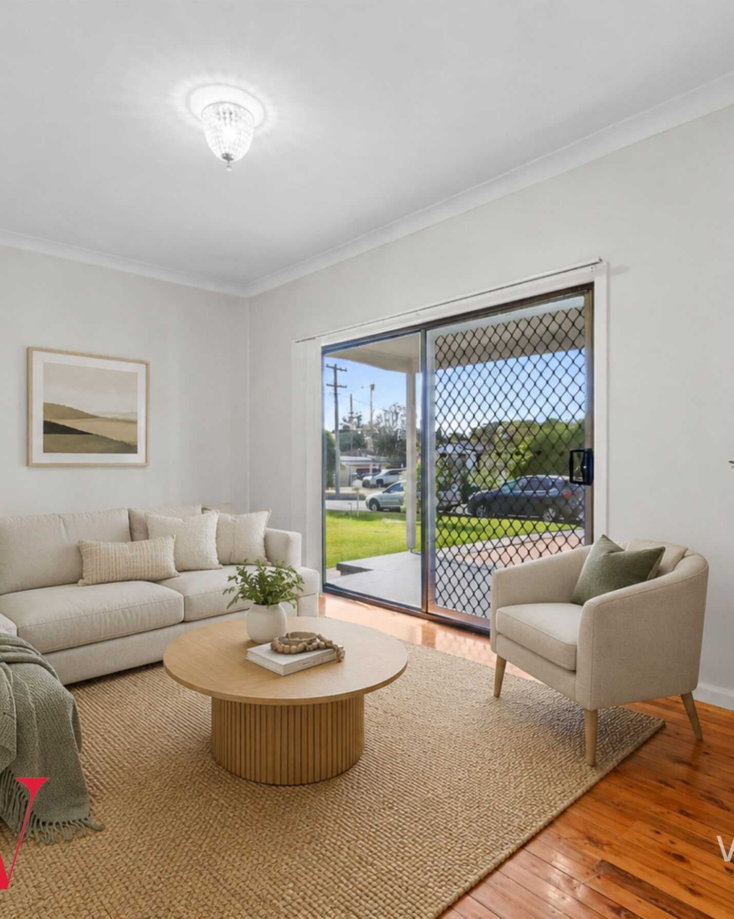 Campbelltown, Campbelltown - Image 1