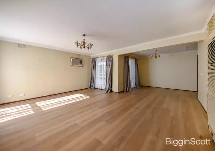 4 Marykirk Drive, Wheelers Hill, VIC, Wheelers Hill - Thumbnail 3