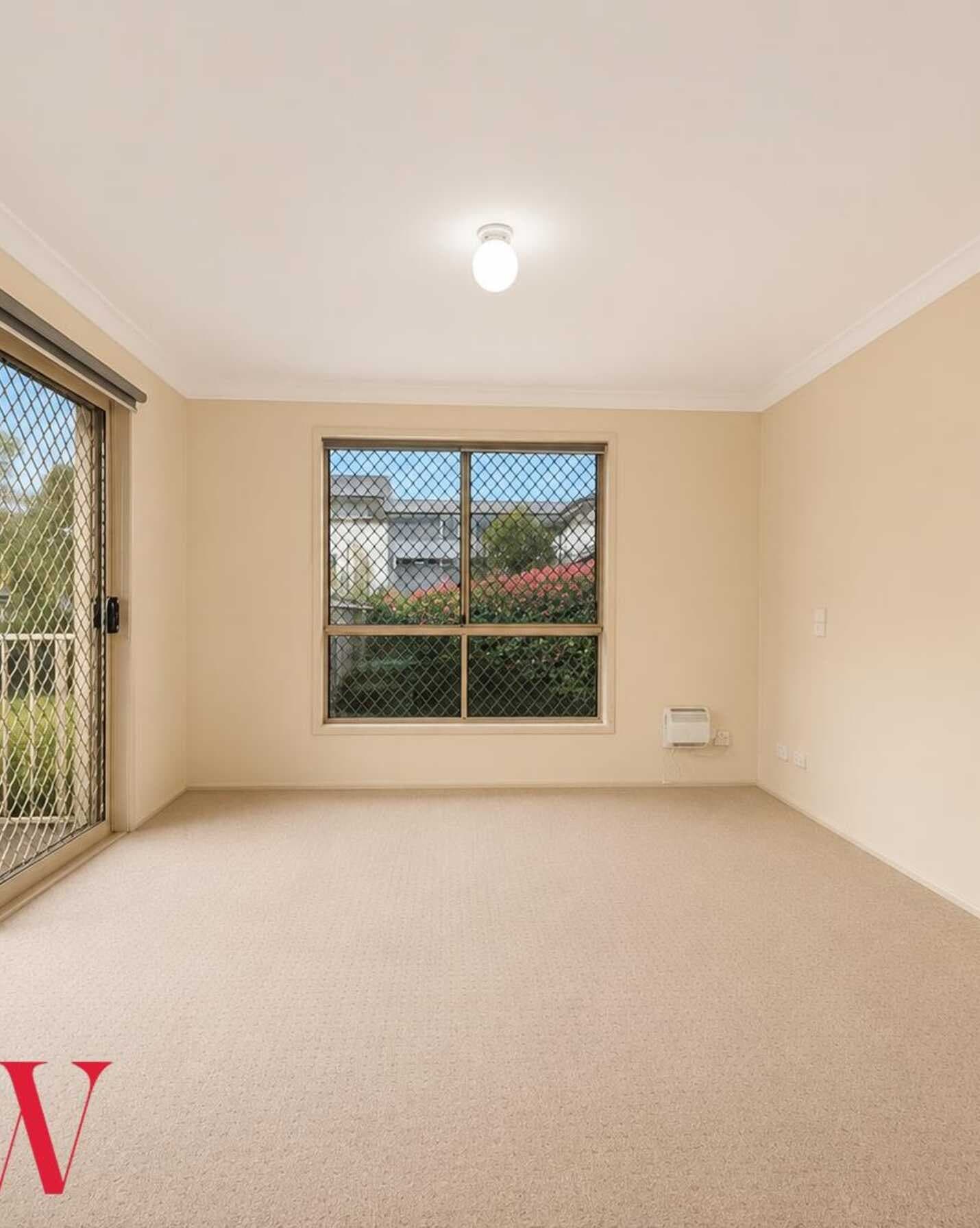 3 Greenwich Walk Campbelltown, Campbelltown - Thumbnail 3