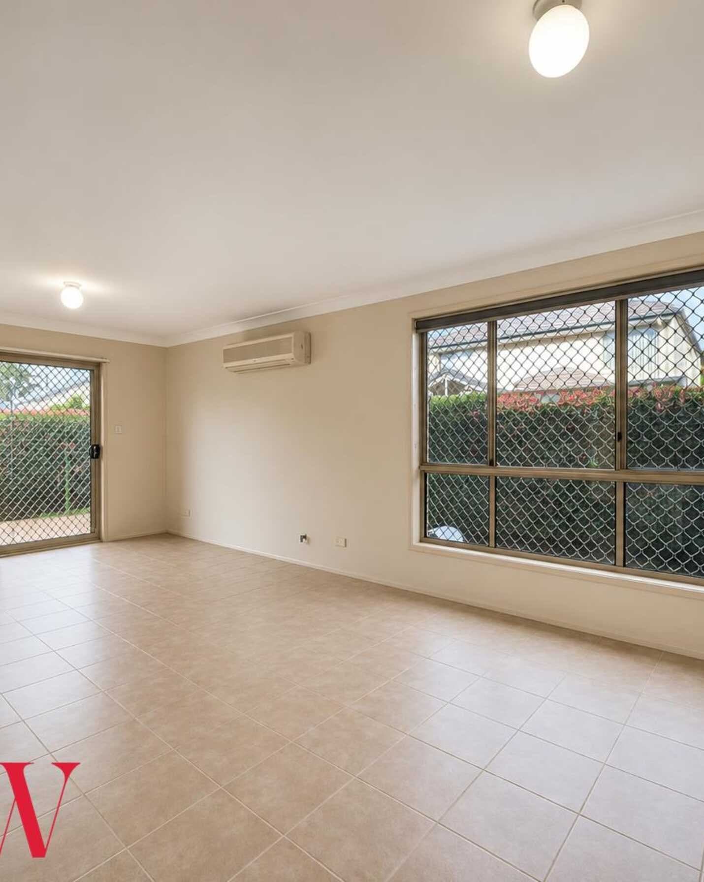 3 Greenwich Walk Campbelltown, Campbelltown - Thumbnail 5
