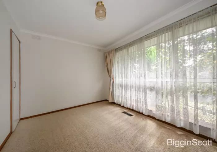 8 Judith Court, Mount Waverley, VIC, Mount Waverley - Thumbnail 3