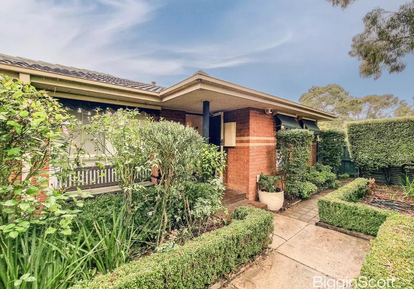 74 Callaghan Avenue, Glen Waverley, VIC, Glen Waverley - Thumbnail 2