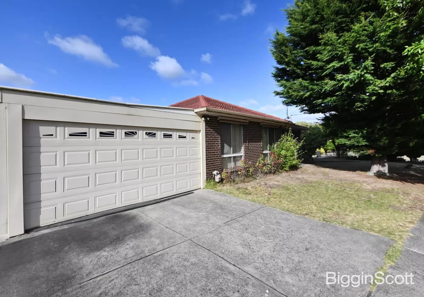 1 Nevada Close, Wheelers Hill, VIC, Wheelers Hill - Thumbnail 2