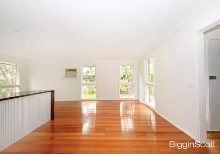 12 Burlington Crescent, Wantirna, VIC, Wantirna - Thumbnail 3