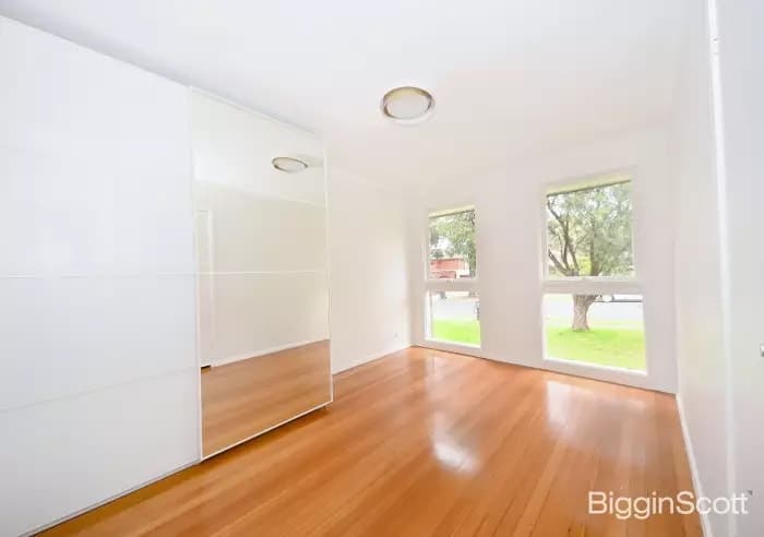 12 Burlington Crescent, Wantirna, VIC, Wantirna - Thumbnail 6