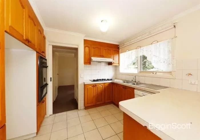 2/6 Kirstina Road, Glen Waverley, VIC, Glen Waverley - Thumbnail 3