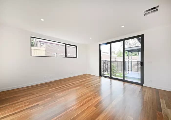 1/14 Stephensons Place, Mount Waverley, VIC, Mount Waverley - Thumbnail 5