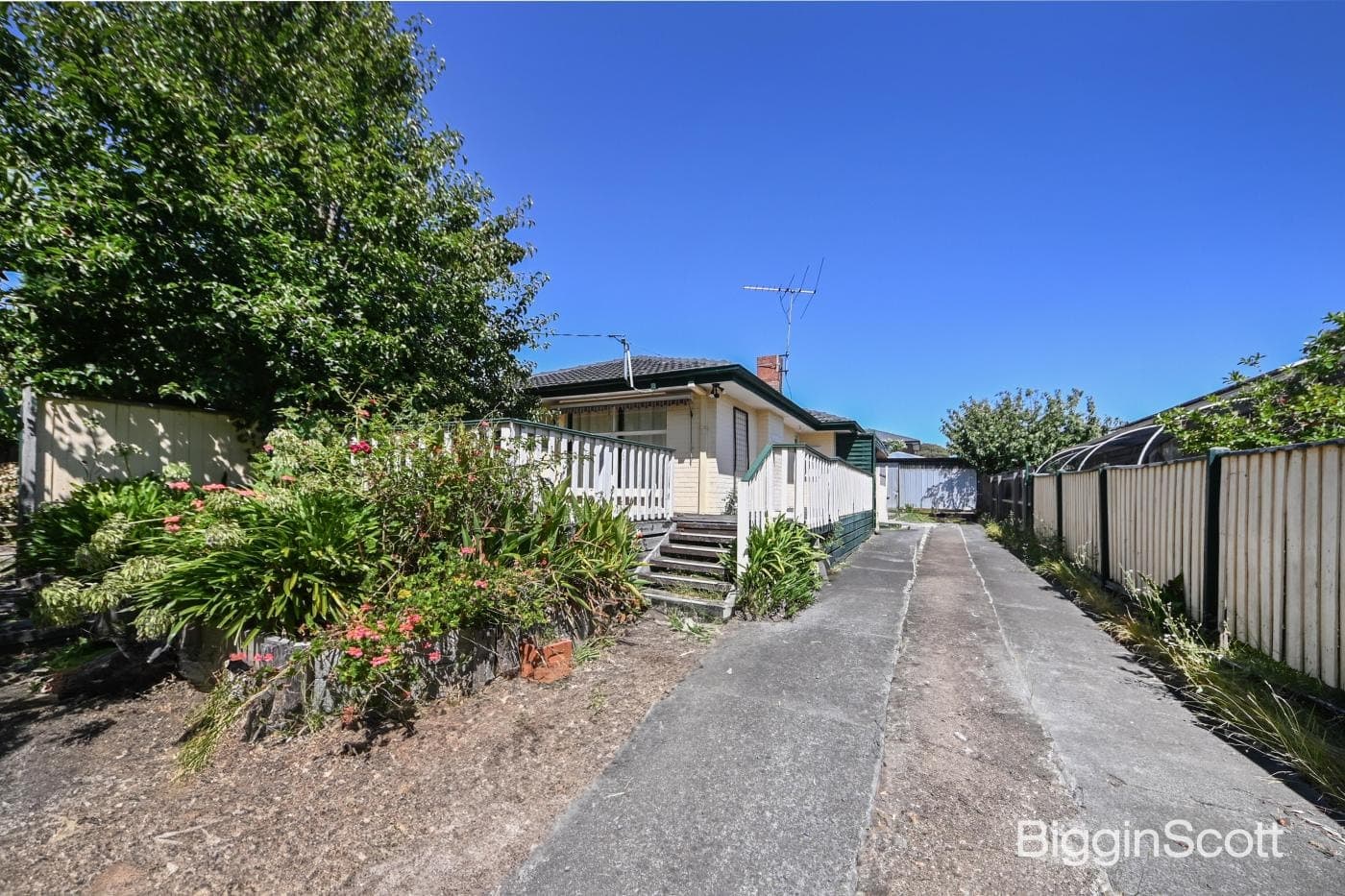 18 Beverley Street, Scoresby, VIC, Scoresby - Image 1