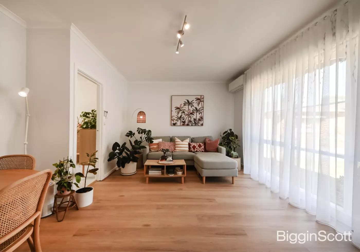 4/77-81 Avonhurst Drive, Glen Waverley, VIC, Glen Waverley - Thumbnail 2