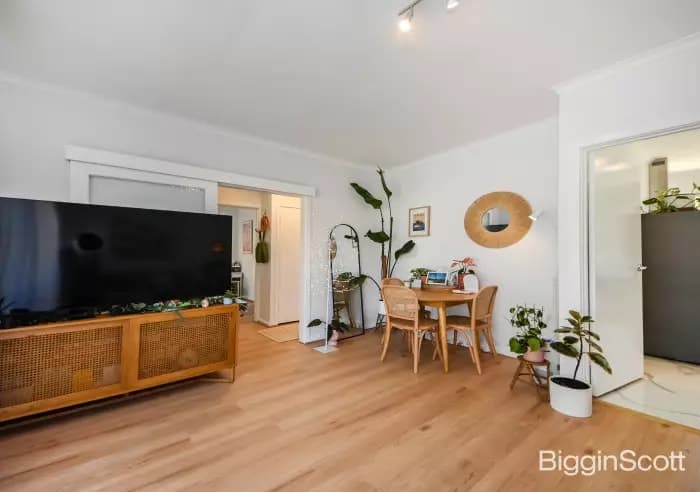 4/77-81 Avonhurst Drive, Glen Waverley, VIC, Glen Waverley - Thumbnail 3