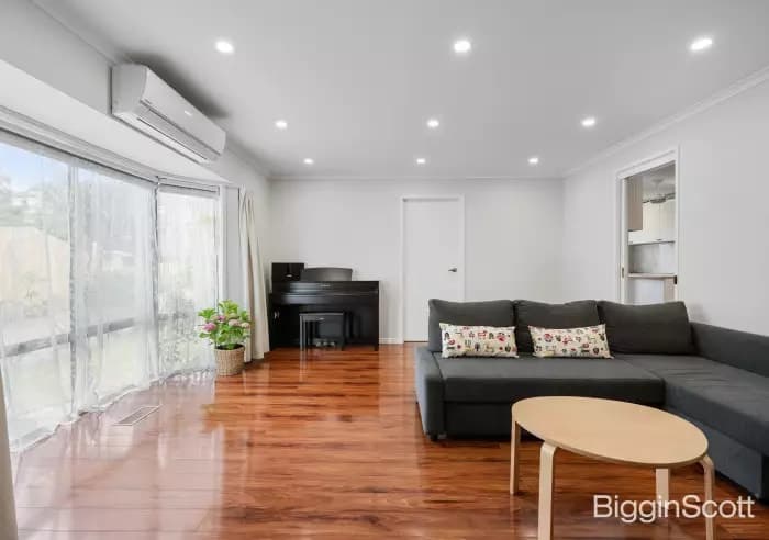 1/62 Larch Crescent, Mount Waverley, VIC, Mount Waverley - Thumbnail 3