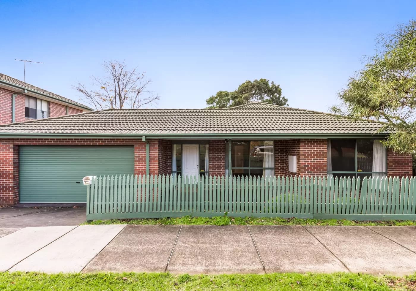 2/4 Prospect Street, Mount Waverley, VIC, Mount Waverley - Thumbnail 2