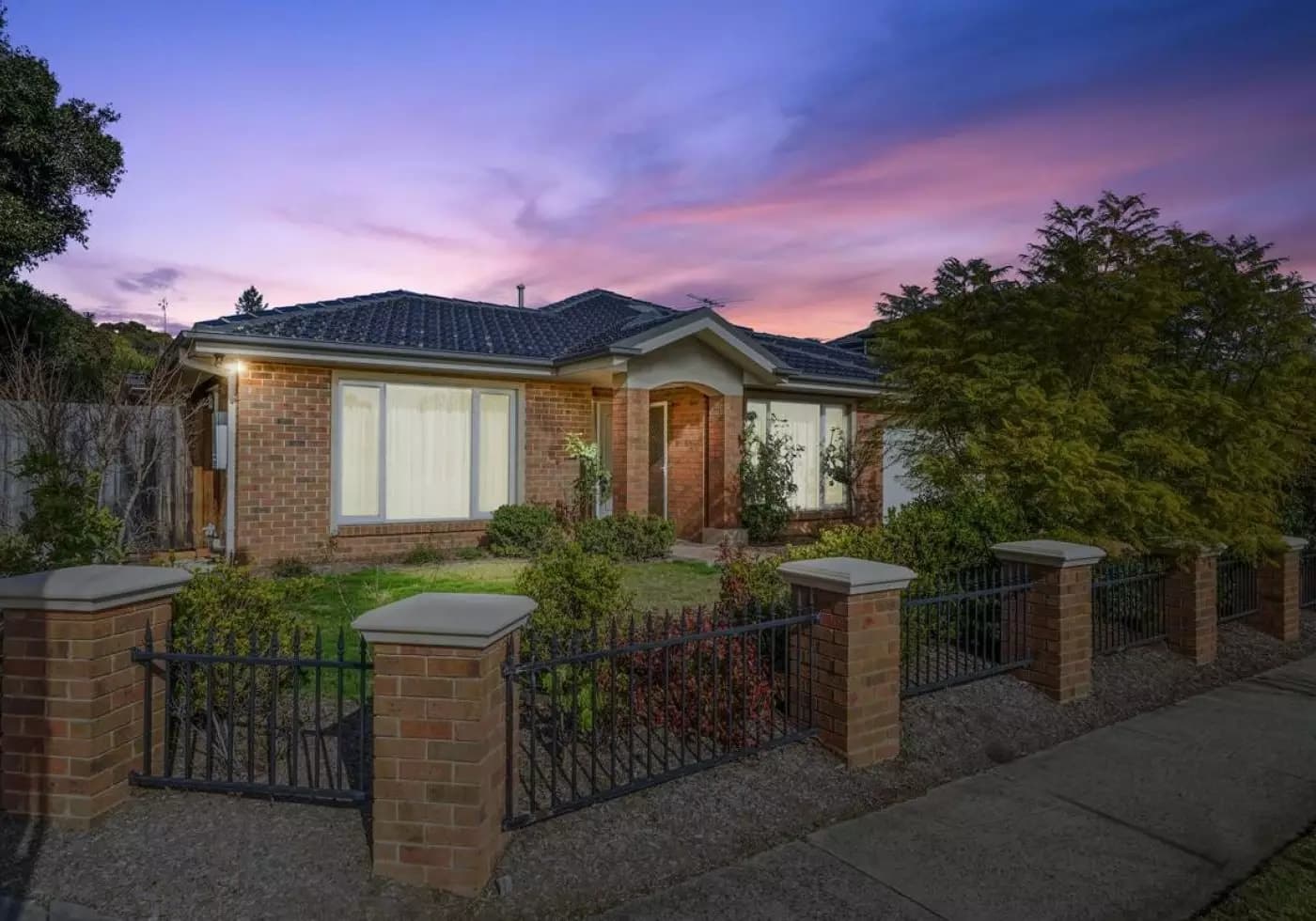 4 St Albans Street, Mount Waverley, VIC, Mount Waverley - Thumbnail 2