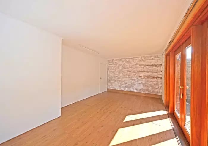 27 Gateway Close, Chadstone, VIC, Chadstone - Thumbnail 4