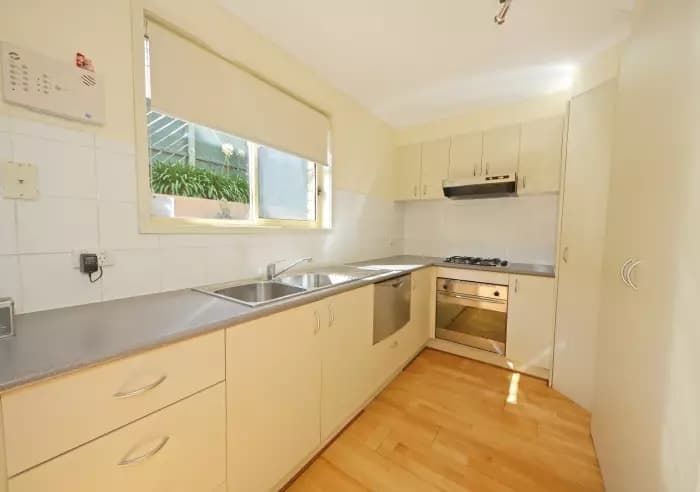 27 Gateway Close, Chadstone, VIC, Chadstone - Thumbnail 5