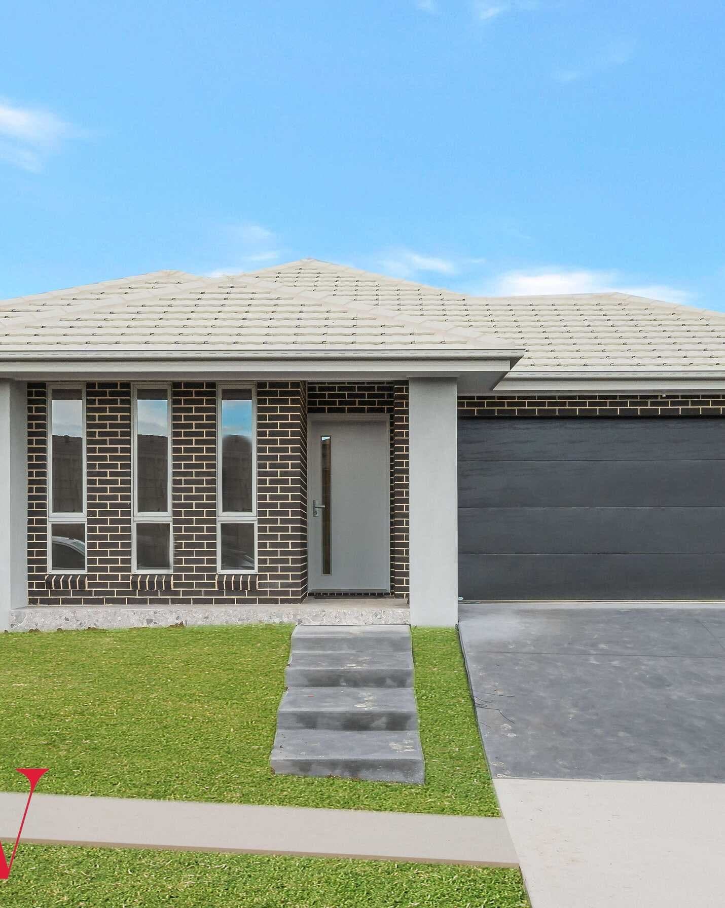 46 Bryant Avenue Claymore, Claymore - Image 1