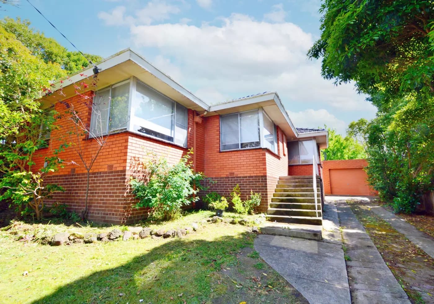 23 Falconer Street, Glen Waverley, VIC, Glen Waverley - Thumbnail 2