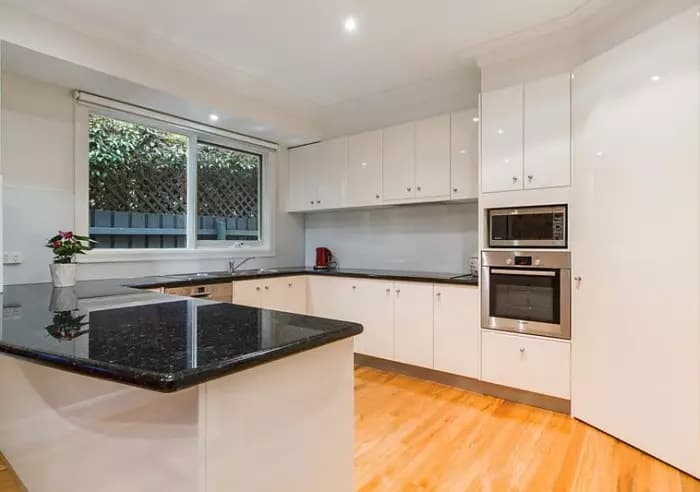 10 Hughes Street, Brighton East, VIC, Brighton East - Thumbnail 5