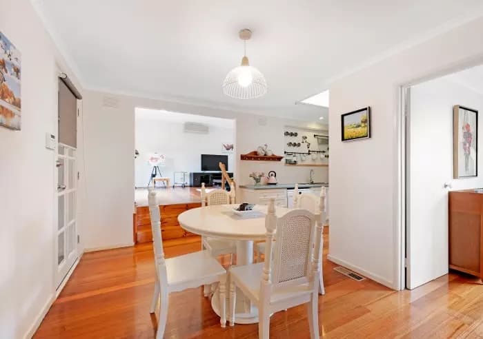 6 Enrica Place, Wheelers Hill, VIC, Wheelers Hill - Thumbnail 5