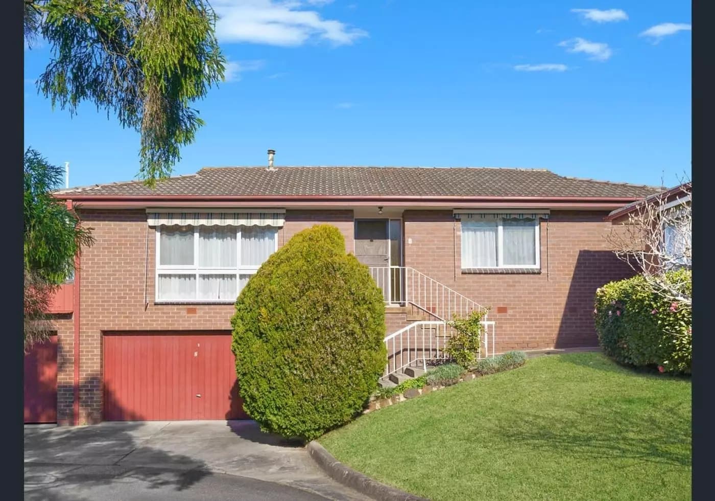 2/1 Elm Grove, Mount Waverley, VIC, Mount Waverley - Thumbnail 2