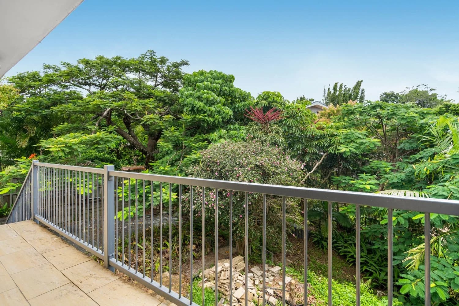 8A Crest Dr, Elanora, QLD, 4221, Elanora - Thumbnail 7