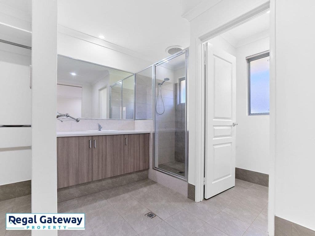 11 Mitta Street, Hammond Park - Thumbnail 5