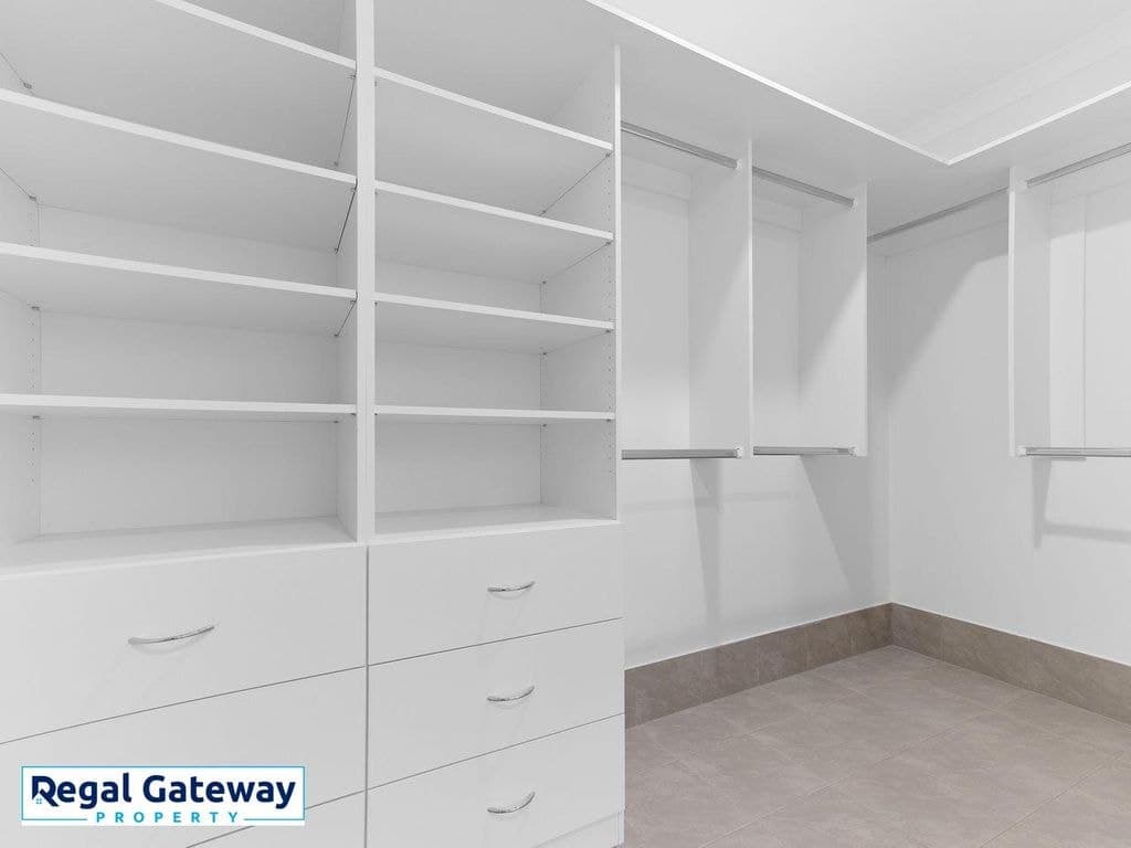 11 Mitta Street, Hammond Park - Thumbnail 6