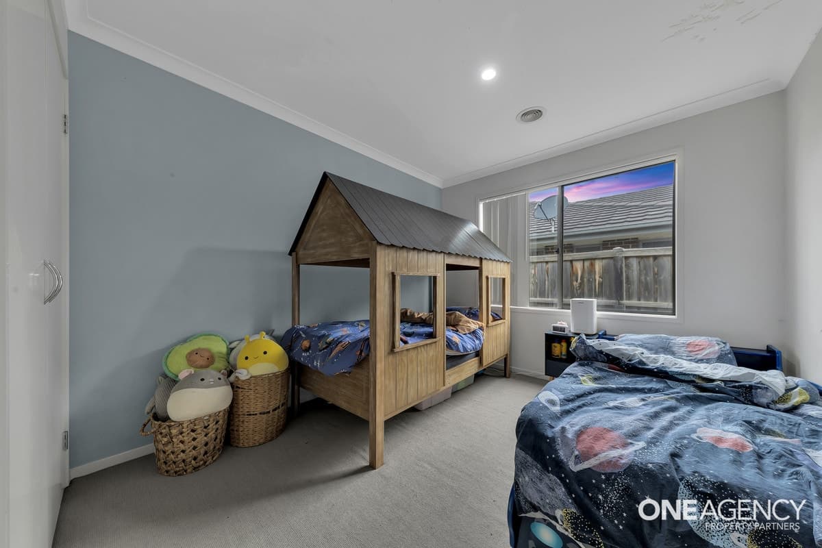 25 Aruba Avenue, Point Cook, Point Cook - Thumbnail 6