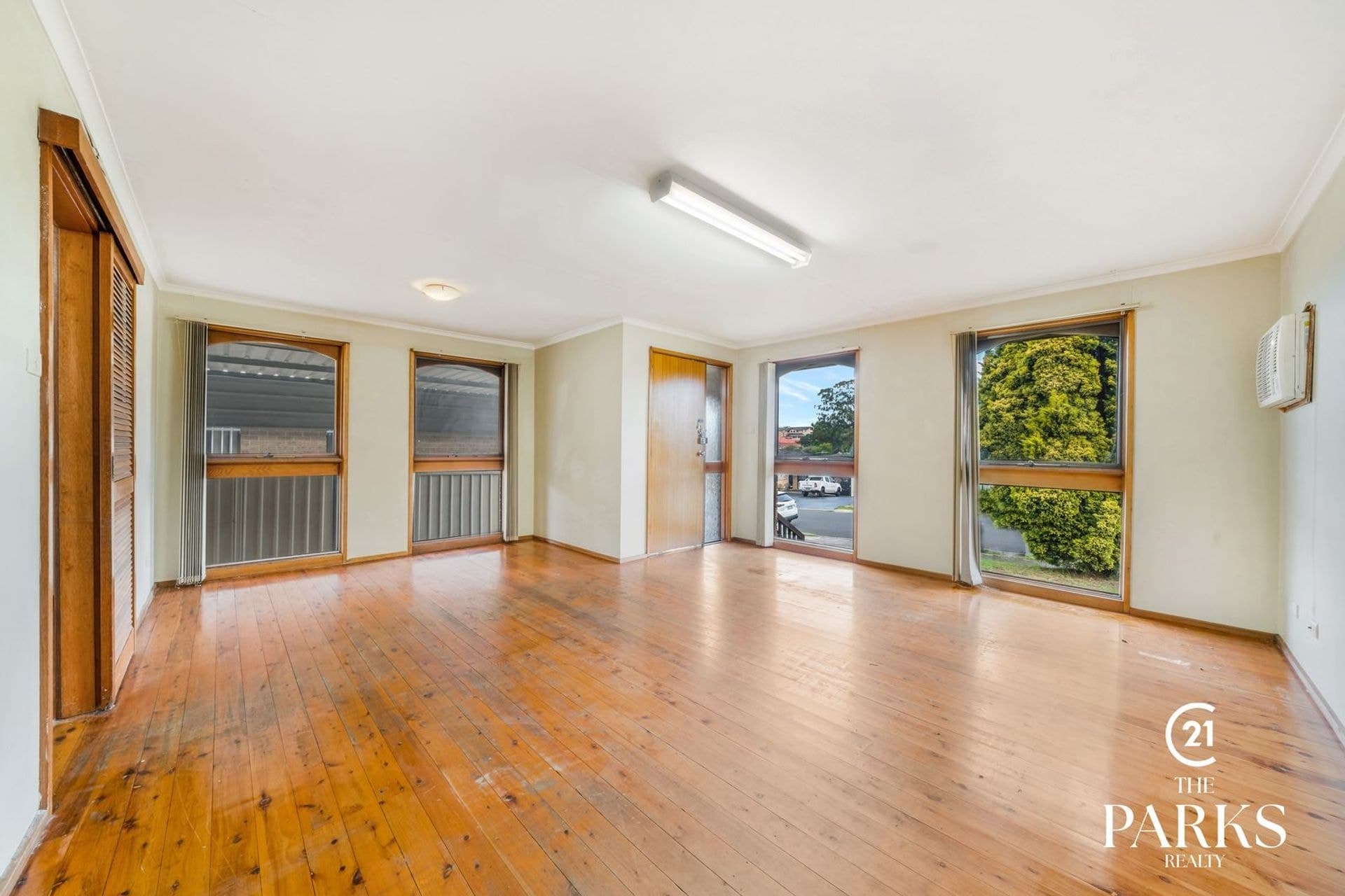 17 Bettong Crescent, Bossley Park, NSW, 2176, Bossley Park - Thumbnail 3