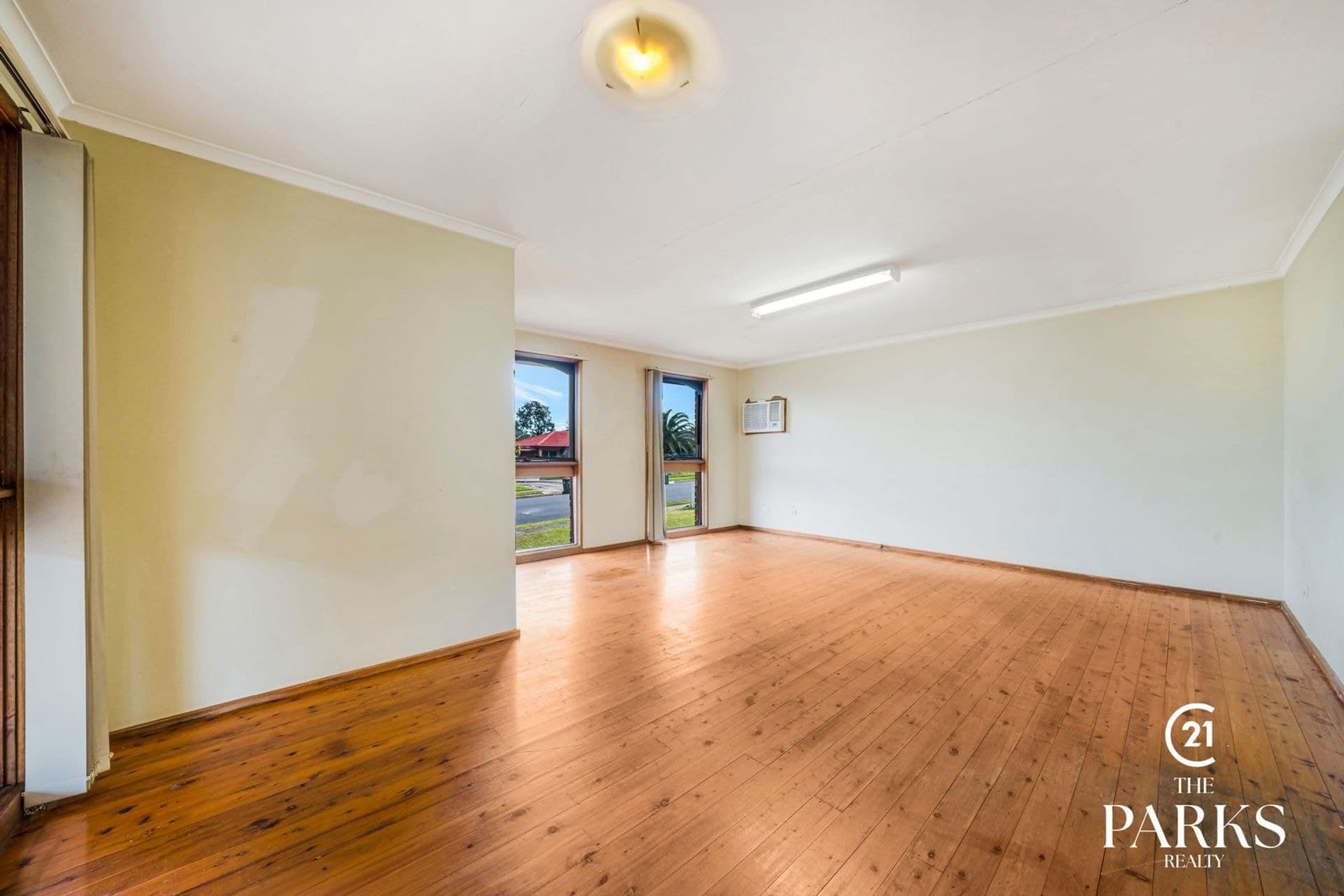 17 Bettong Crescent, Bossley Park, NSW, 2176, Bossley Park - Thumbnail 4