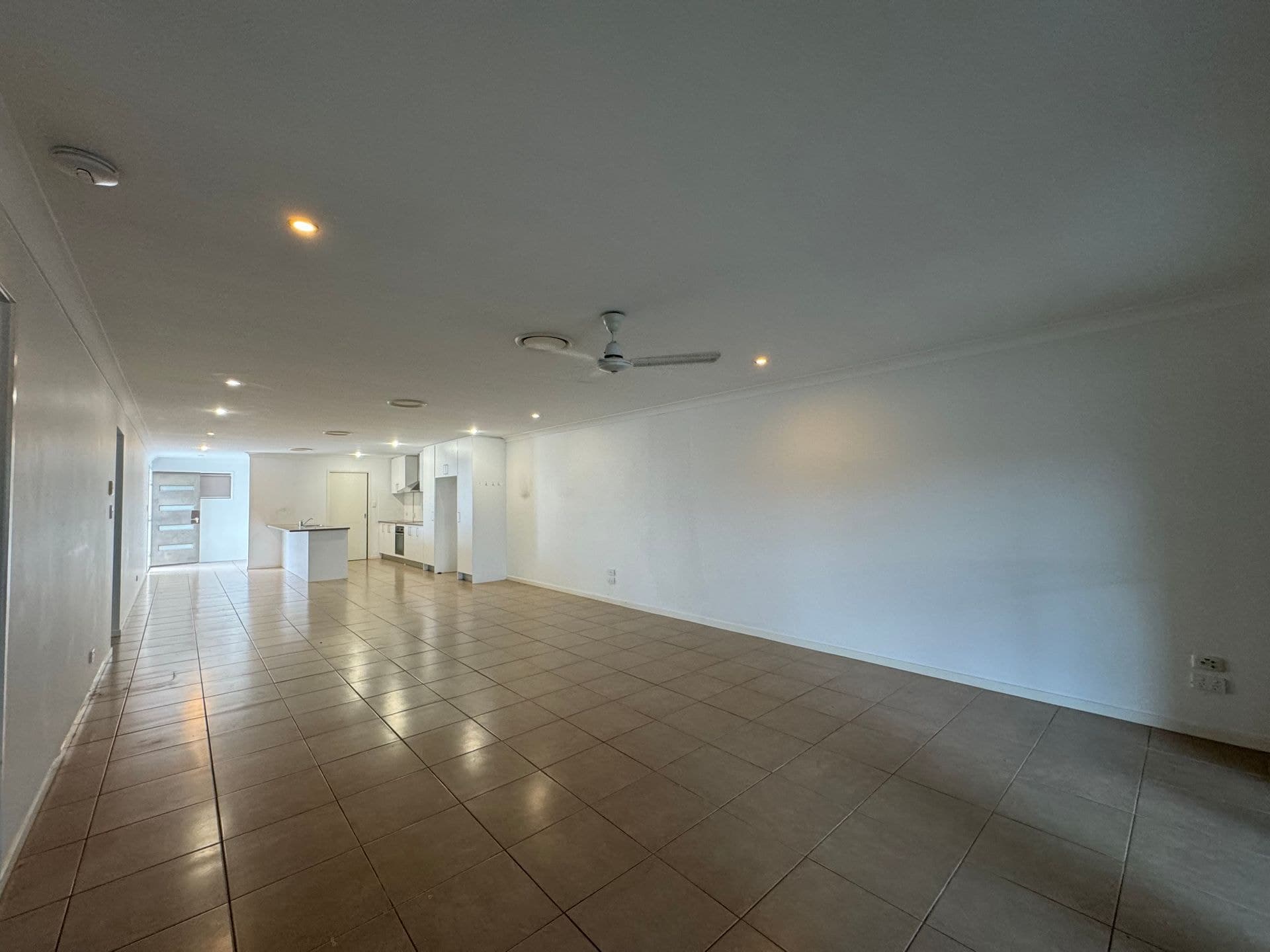 2/53 Lambert Drive, Moranbah, QLD, 4744, Moranbah - Thumbnail 6