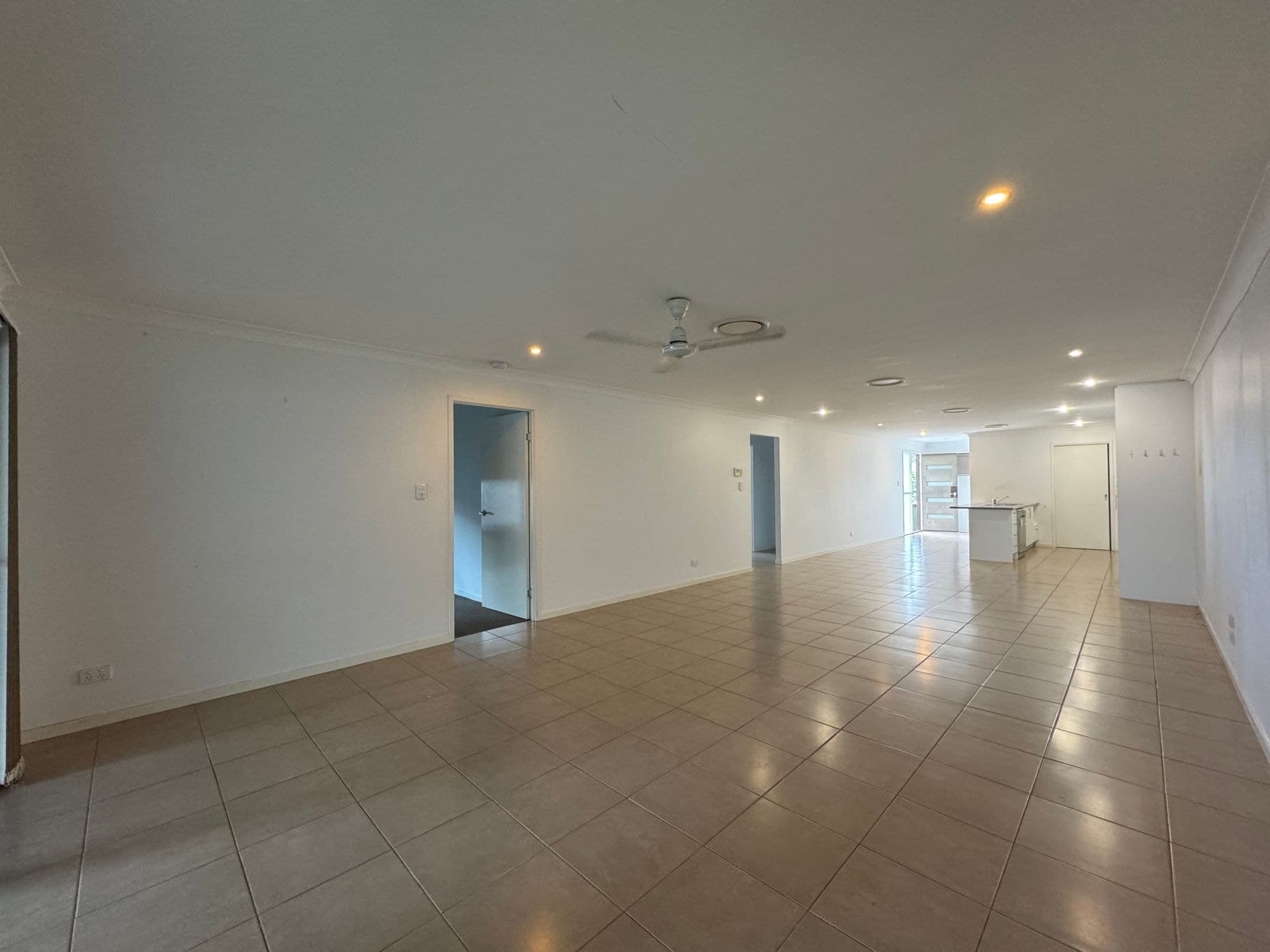 2/53 Lambert Drive, Moranbah, QLD, 4744, Moranbah - Thumbnail 7