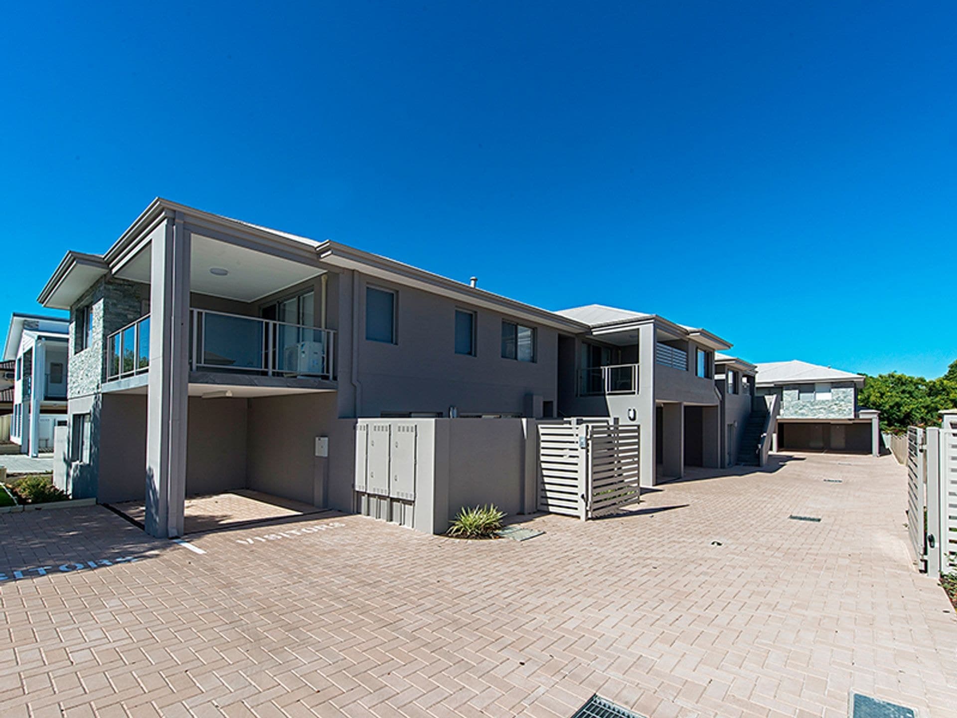 8/358 Hardey Road, Cloverdale, WA, 6105, Cloverdale - Thumbnail 3