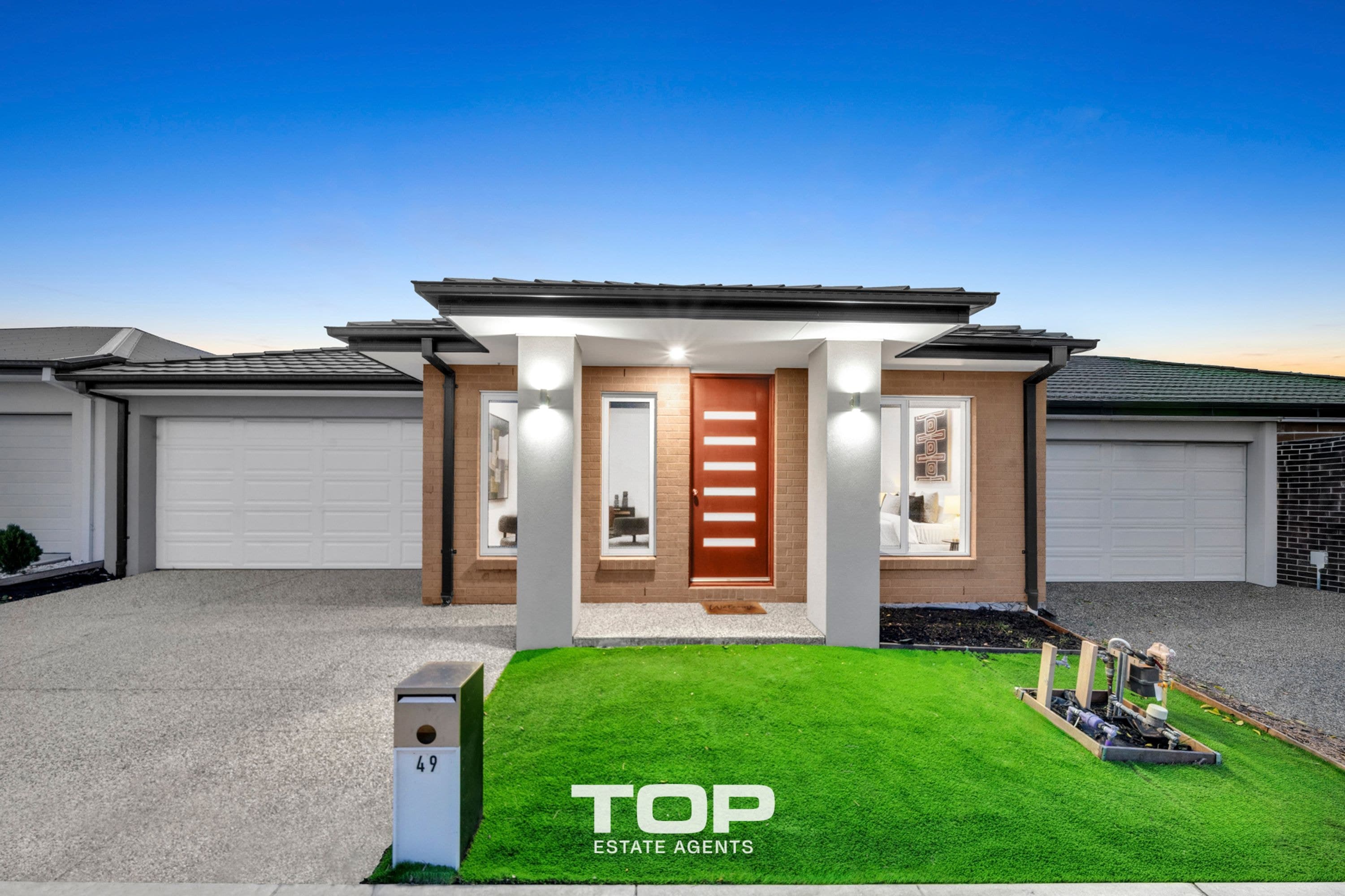 49 Shearjoy Loop, Clyde North - Image 1
