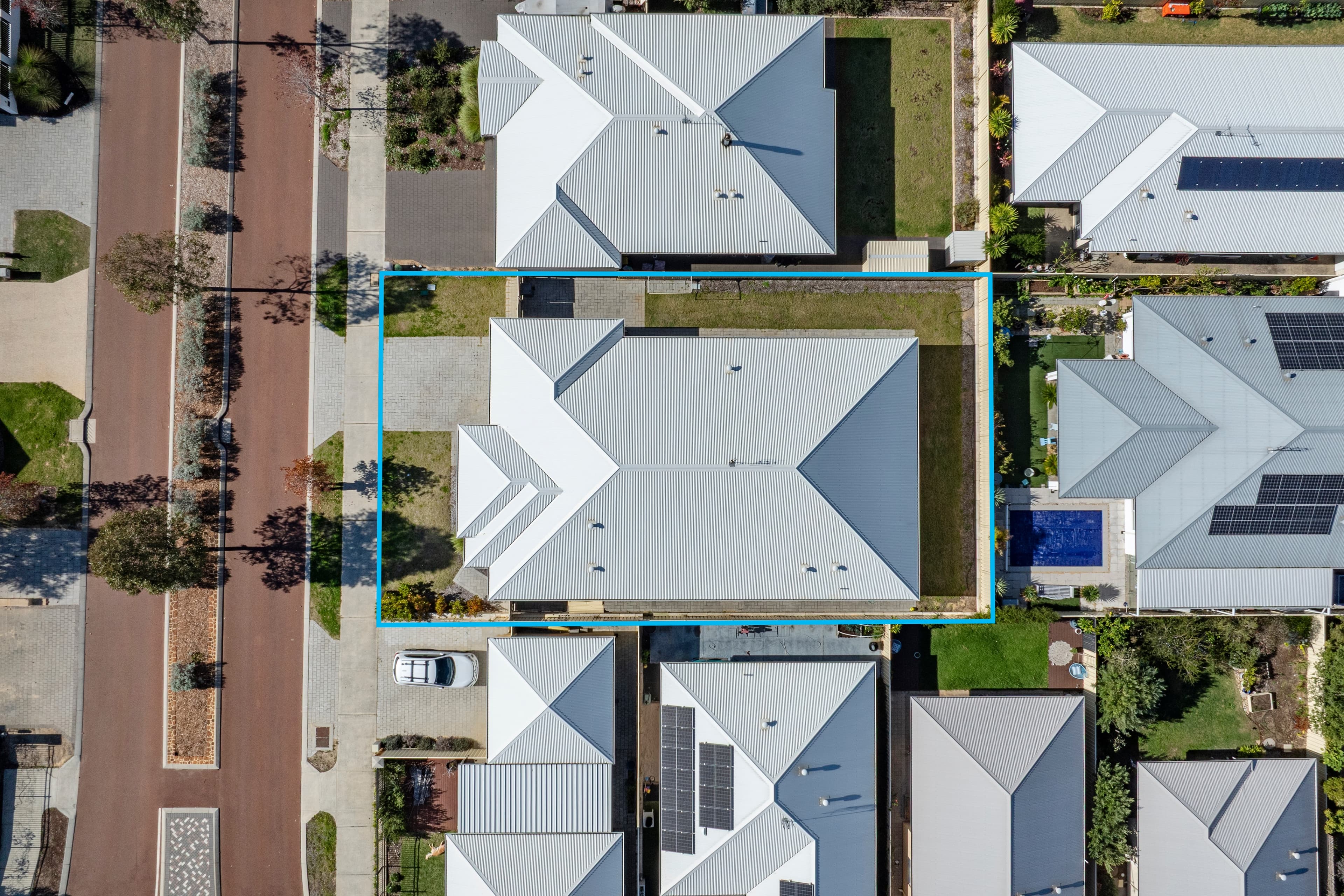 4 Princeville Avenue, DUNSBOROUGH WA 6281, Dunsborough - Thumbnail 3