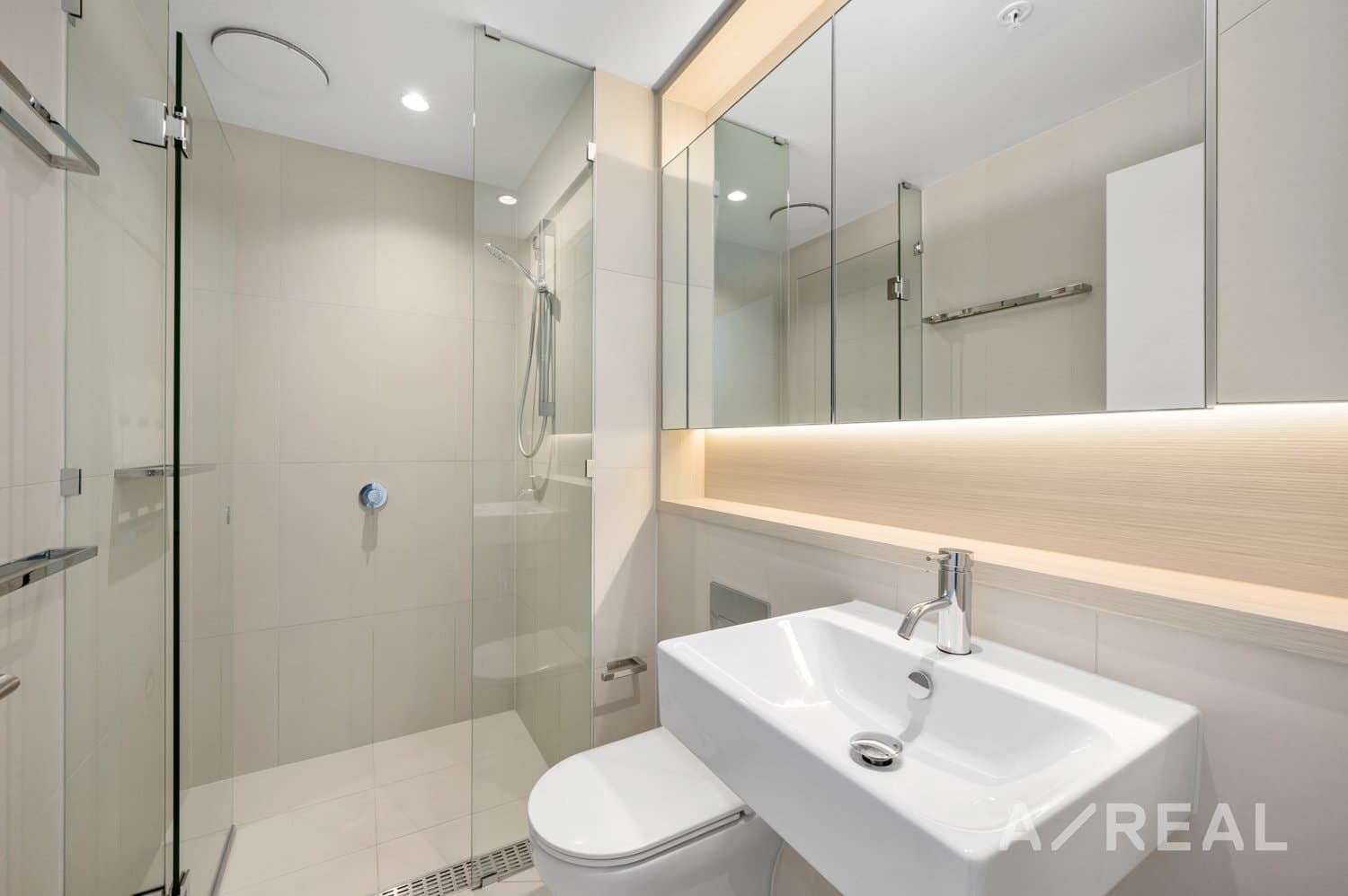 3403/628 Flinders Street, Docklands VIC 3008, Docklands - Thumbnail 8