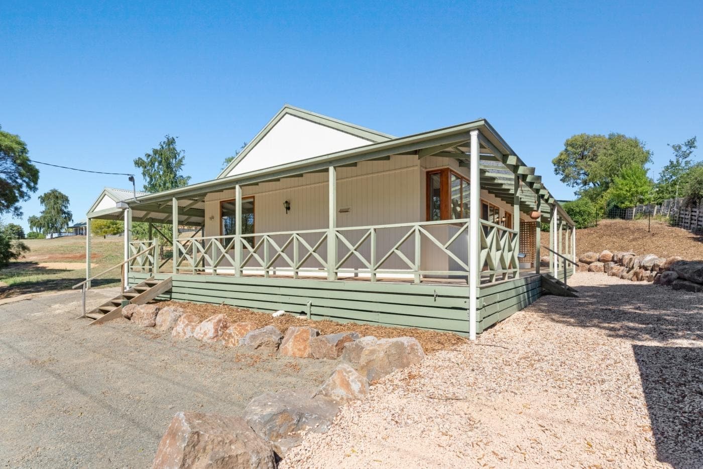 11 Tierneys Lane, Daylesford, VIC, Daylesford - Image 1