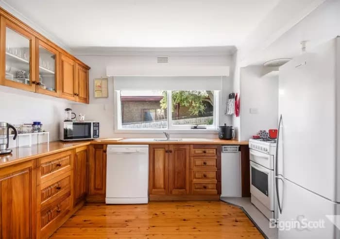 76 Raglan Street, Daylesford, VIC, Daylesford - Thumbnail 4