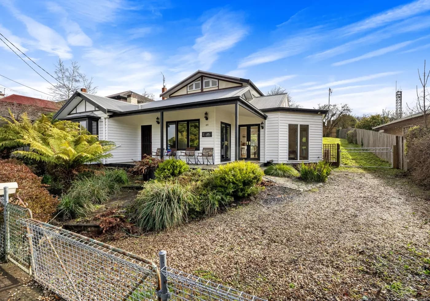 65 Central Springs Road, Daylesford, VIC, Daylesford - Thumbnail 2