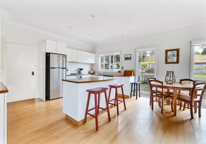 65 Central Springs Road, Daylesford, VIC, Daylesford - Thumbnail 4