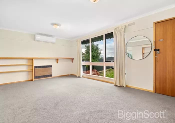 56 Main Road, Hepburn Springs, VIC, Hepburn Springs - Thumbnail 3