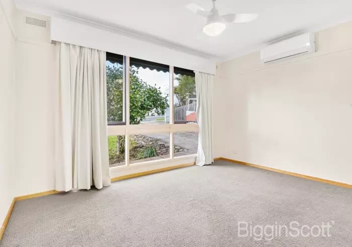 56 Main Road, Hepburn Springs, VIC, Hepburn Springs - Thumbnail 6