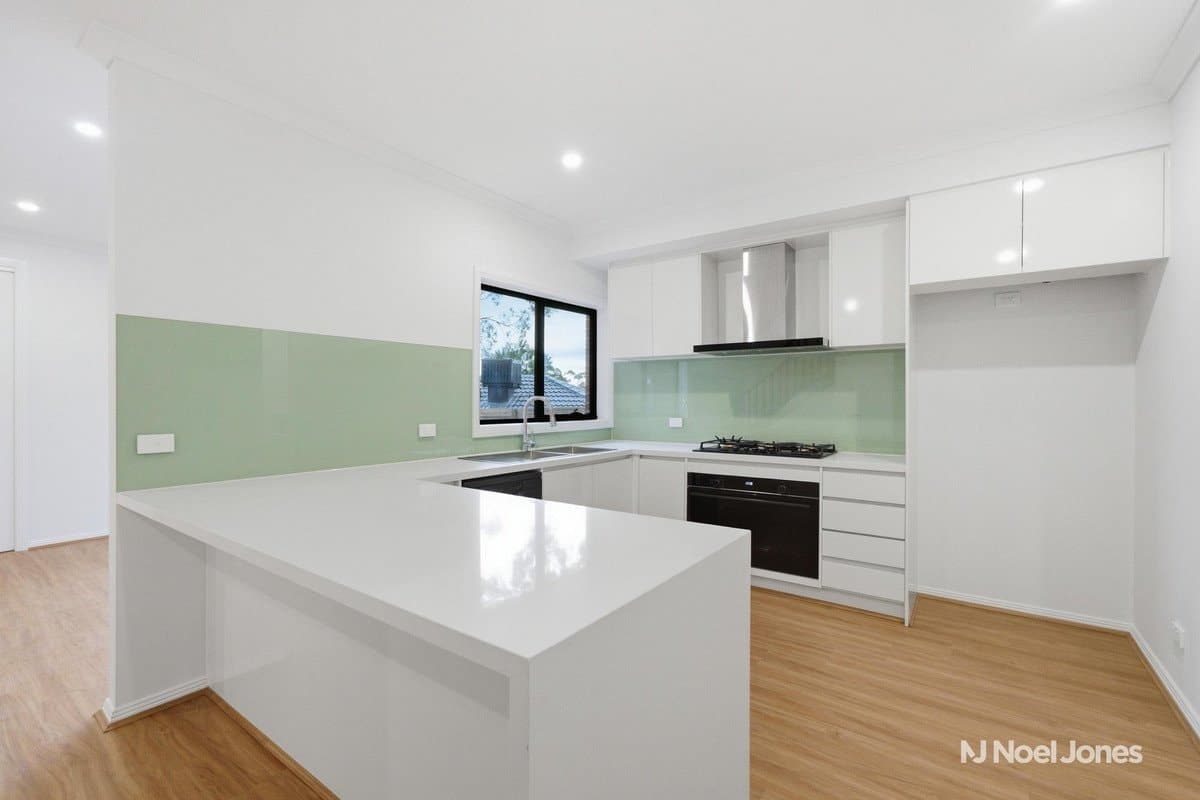 2/2 Sierra Place, Chirnside Park - Thumbnail 4