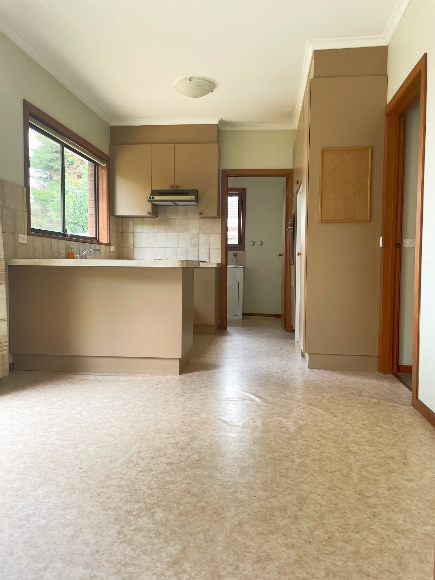 2/9 Leura Street, Surrey Hills - Thumbnail 5
