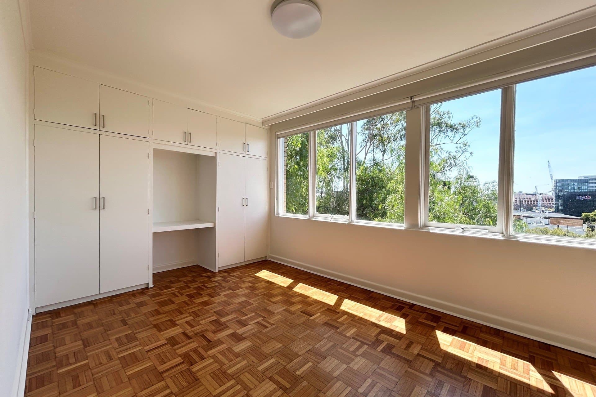 5/2 Davidson Street, South Yarra - Thumbnail 2