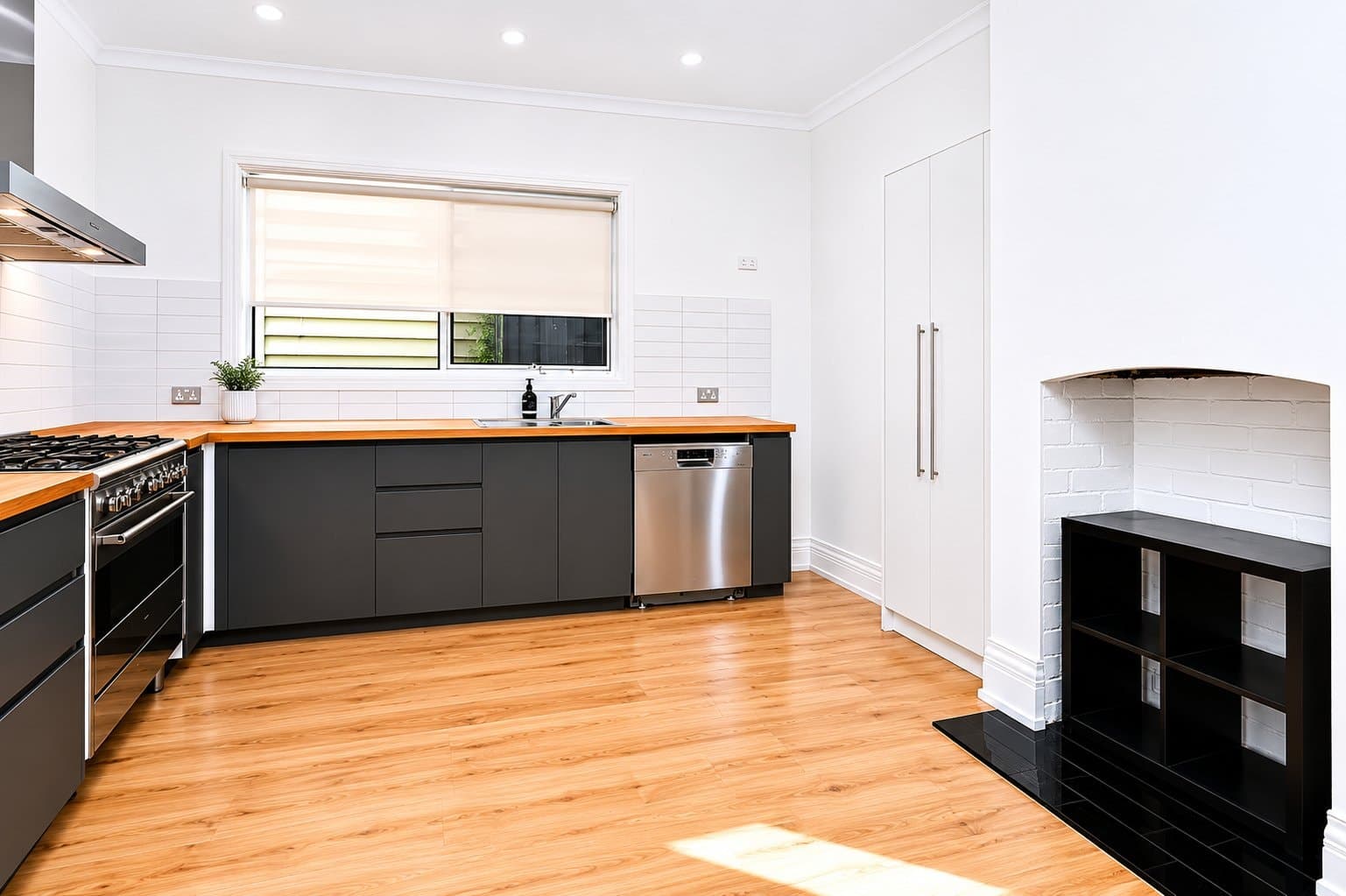 103 Gamon Street, Yarraville - Thumbnail 3